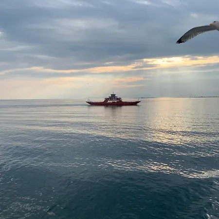 ヴィラ Thassion-ikea Jacuzzi Hydromassage *