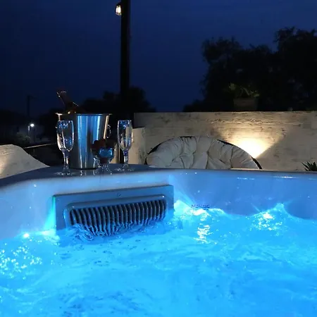 ヴィラ Thassion-ikea Jacuzzi Hydromassage *