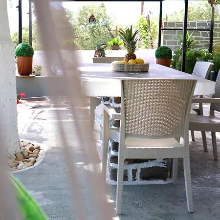 Thassion-ikea Jacuzzi Hydromassage ヴィラ アストリス