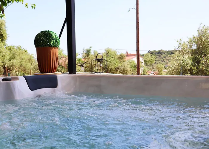 Villa Thassion-ikea Jacuzzi Hydromassage Astris